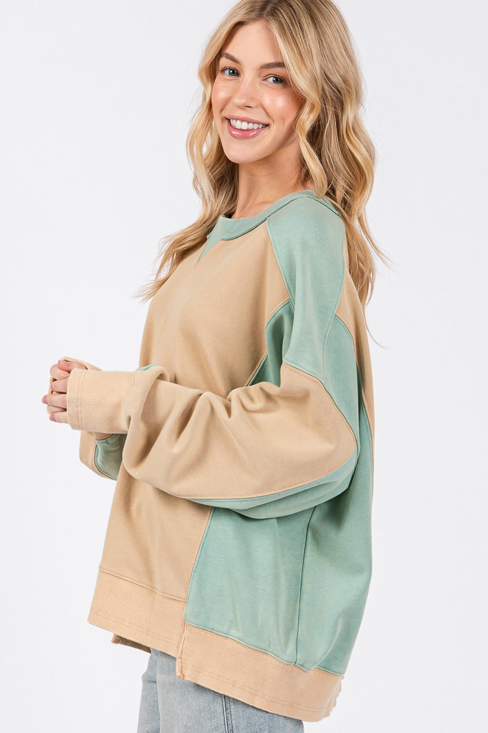 Sage & Fig Color Block Round Neck Sweatshirt