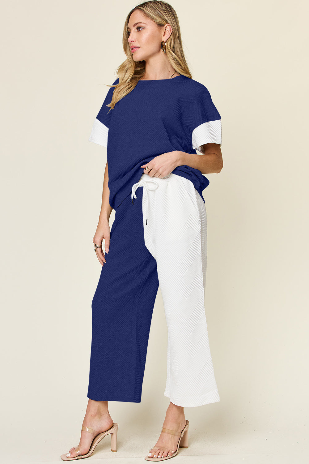 Contrast T-Shirt and Wide Leg Pants Set