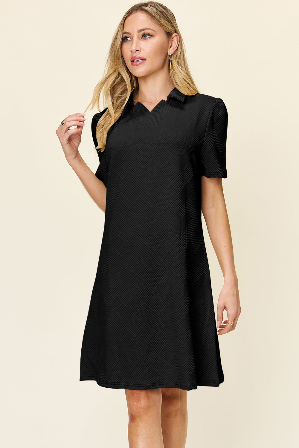 Texture Collared Neck Short Sleeve Dress